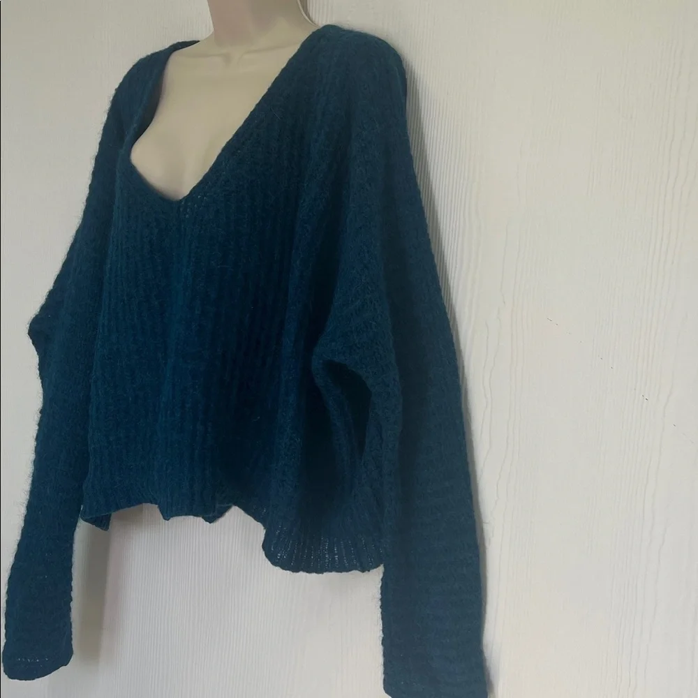 Free People - Moombeam Ribbed Oversized V Neck Long Sleeve Sweater Size Medium